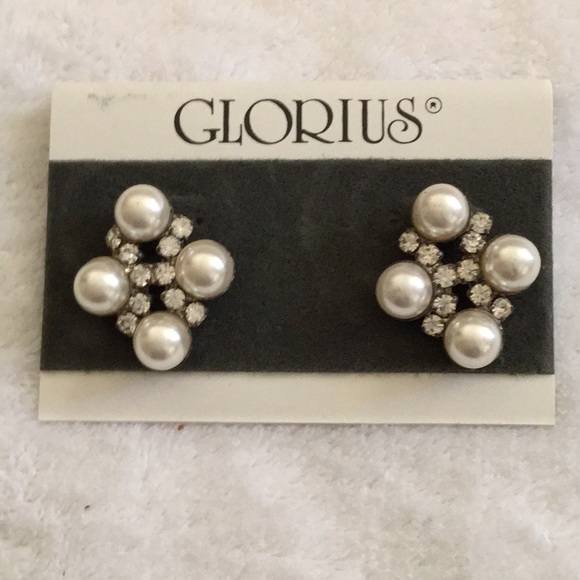 glorius Jewelry - NWT faux pearl/CZ earrings